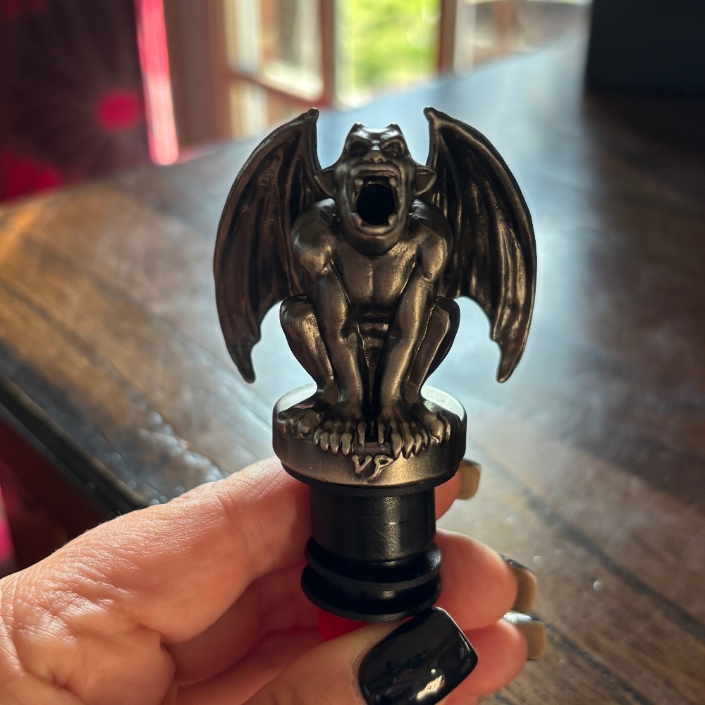 VON PAYNE BLACK WHISKEY BOTTLE WITH METAL GARGOYLE POURER